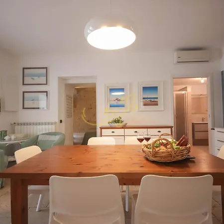 Td Luna Trulli With Large Pool Villa *