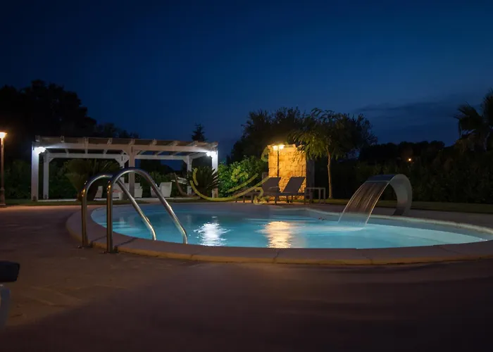 Villa Td Luna Trulli With Large Pool