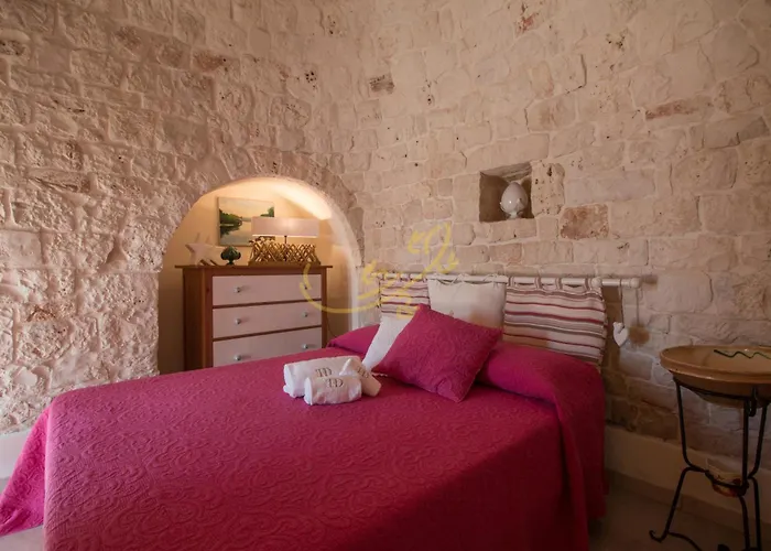Villa Td Luna Trulli With Large Pool