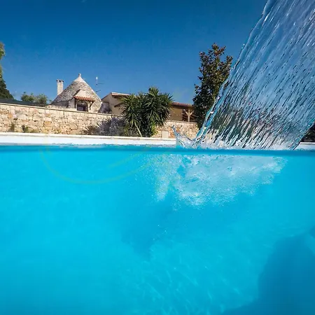 Td Luna Trulli With Large Pool Dom wakacyjny