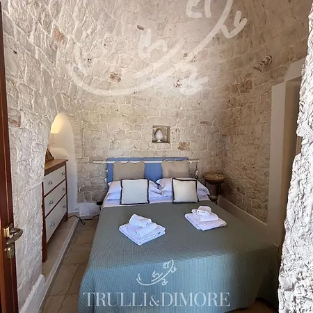 Td Luna Trulli With Large Pool Castellana Grotte