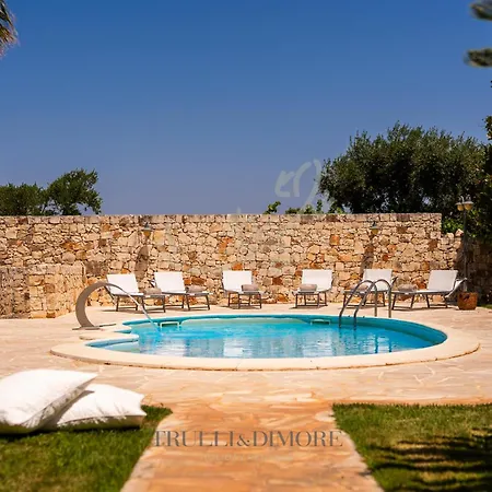 Td Luna Trulli With Large Pool Casa vacanze